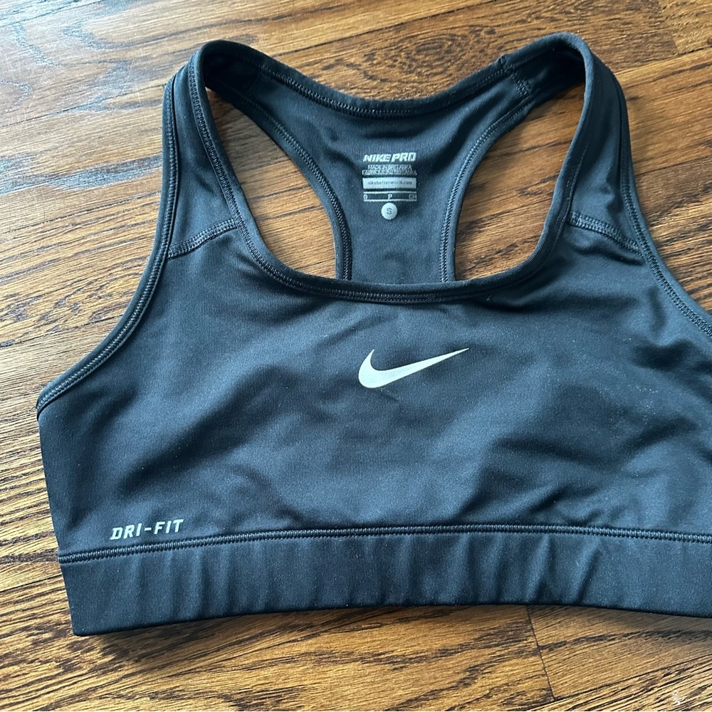 Nike Pro Dri-FIT black racer back performance Bra